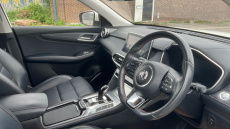 MG Hs 1.5 T-GDI Excite 5dr DCT Petrol Hatchback